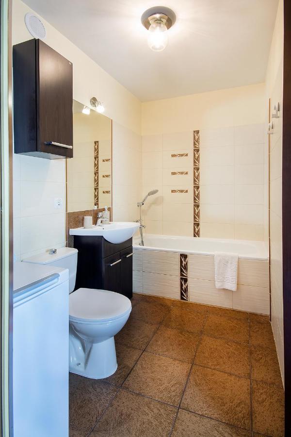 W&K Apartments - Compact III Koszalin Ngoại thất bức ảnh